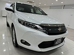 Toyota Harrier 2.0 Sunroof 2015 White Rear Entertainment Android Player